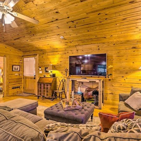 Pet-Friendly Cabot Cabin With Fenced Yard! Eksteriør billede